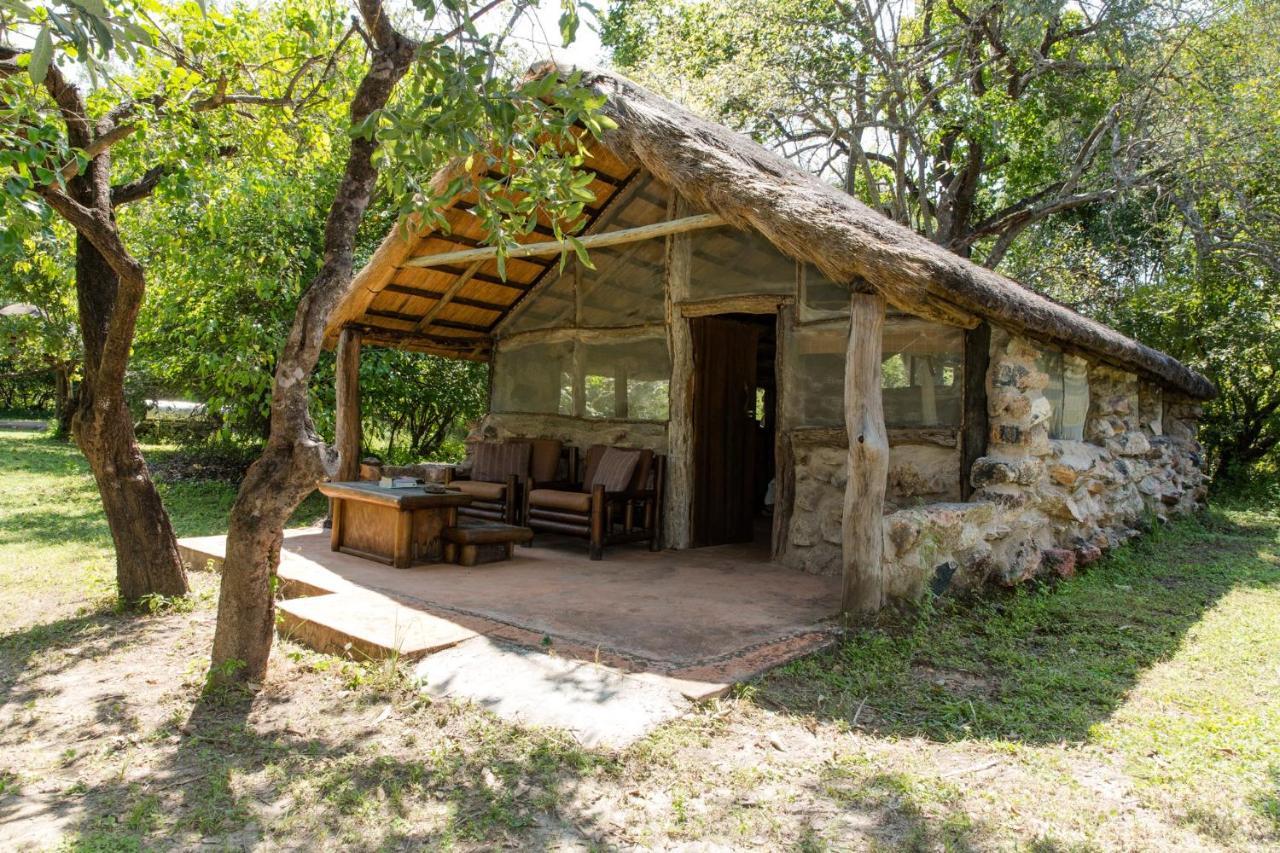 Hippo LodgeKafue エクステリア 写真